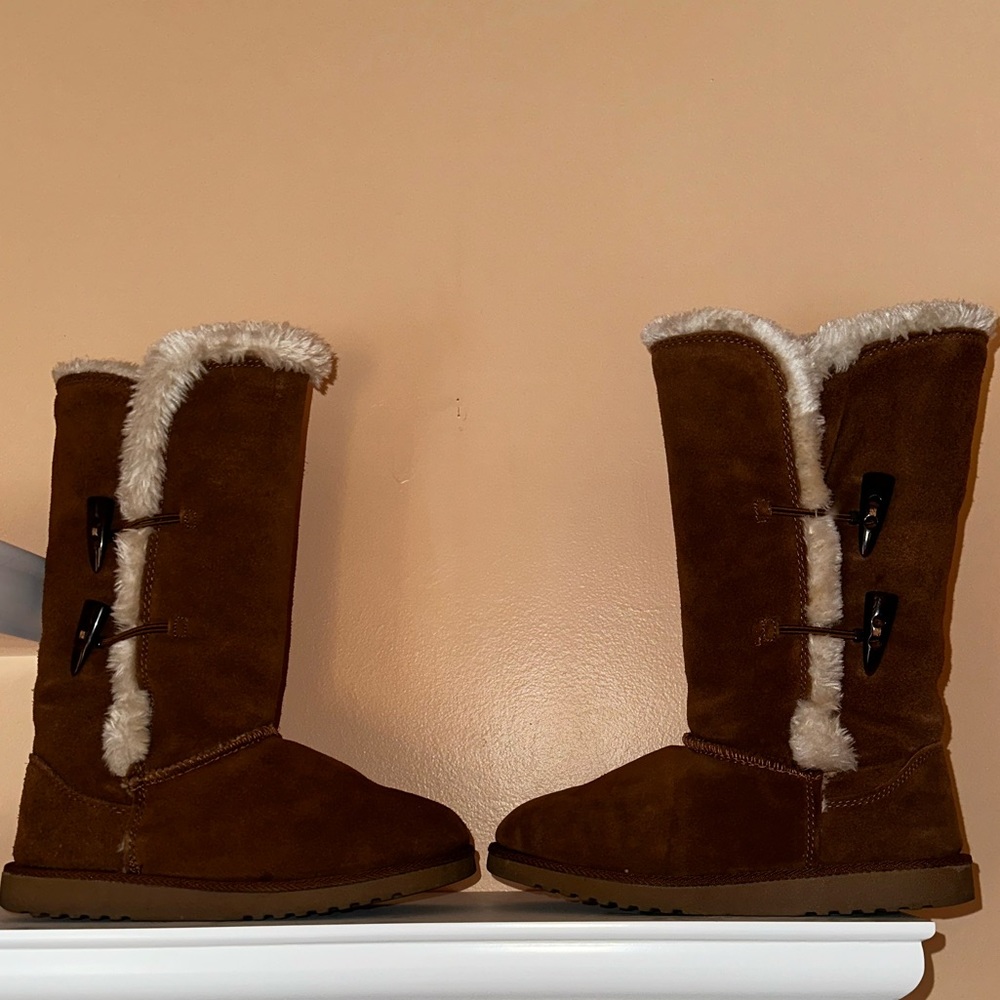 Xhilaration Kallima Chestnut Boots